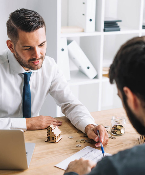 Inzofin Finance & Tax – Learn more about our team and mission